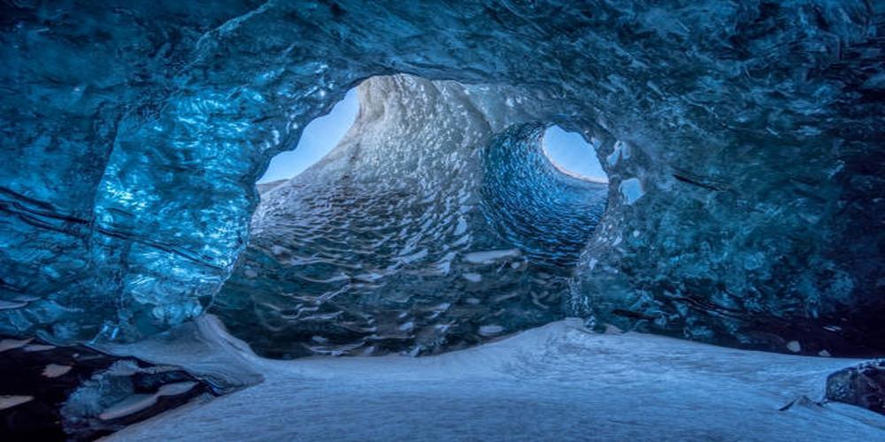 Top Ice Caves in Iceland to Visit 